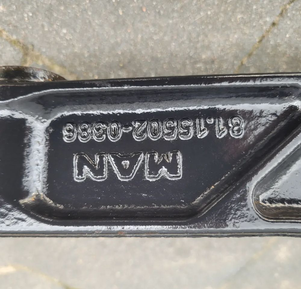 MOCOWANIE MAN TGX 81.15502-0386 - מתלה עבור משאית: תמונה 2 MOCOWANIE MAN TGX 81.15502-0386 - מתלה עבור משאית: תמונה 2