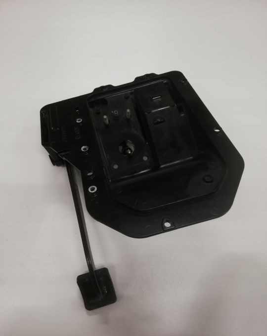 MOCOWANIE PODSTAWA PEDAŁÓW VOLVO FH4 KO34826 - דוושה עבור משאית: תמונה 1 MOCOWANIE PODSTAWA PEDAŁÓW VOLVO FH4 KO34826 - דוושה עבור משאית: תמונה 1