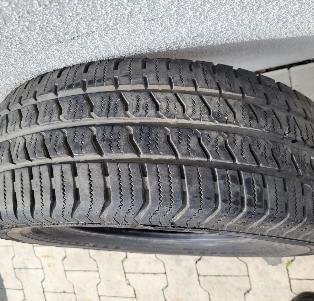 OPONA 235/65R16C CONTINENTAL SPRINTER CRAFTER - גלגלים וצמיגים עבור משאית: תמונה 5 OPONA 235/65R16C CONTINENTAL SPRINTER CRAFTER - גלגלים וצמיגים עבור משאית: תמונה 5