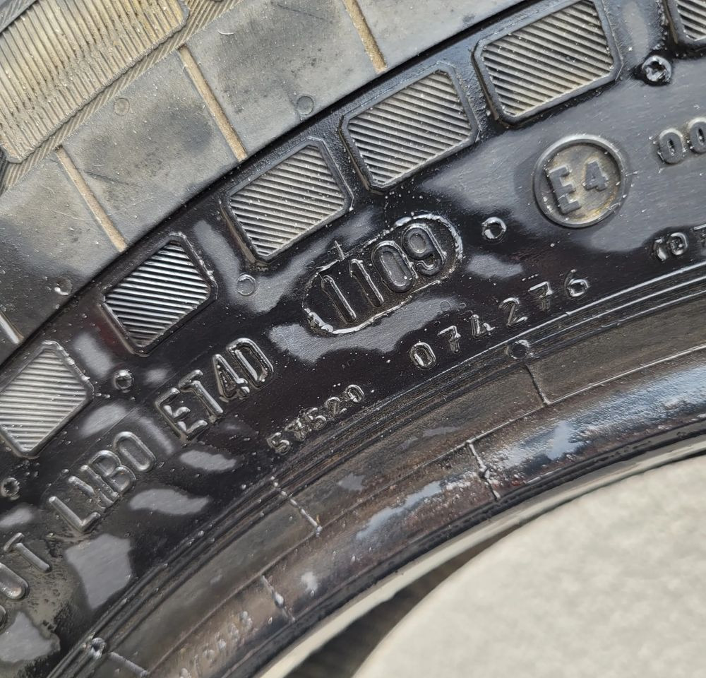 OPONA 235/65R16C CONTINENTAL SPRINTER CRAFTER - גלגלים וצמיגים עבור משאית: תמונה 4 OPONA 235/65R16C CONTINENTAL SPRINTER CRAFTER - גלגלים וצמיגים עבור משאית: תמונה 4