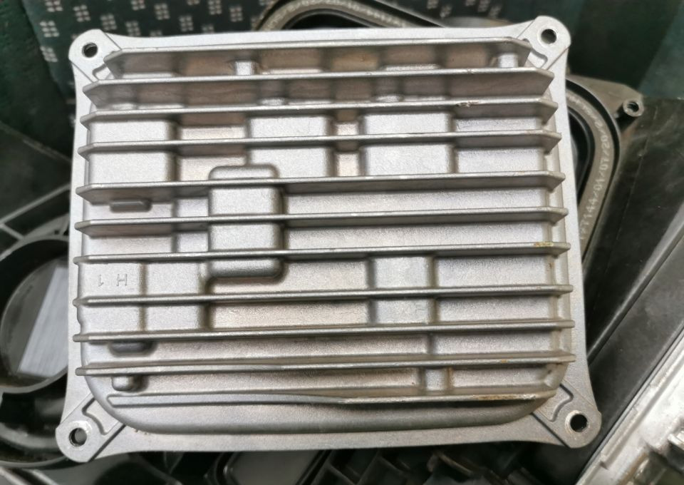 PRZETWORNICA MODUŁ LED MERCEDES A2479004104 - ECU עבור משאית: תמונה 1 PRZETWORNICA MODUŁ LED MERCEDES A2479004104 - ECU עבור משאית: תמונה 1