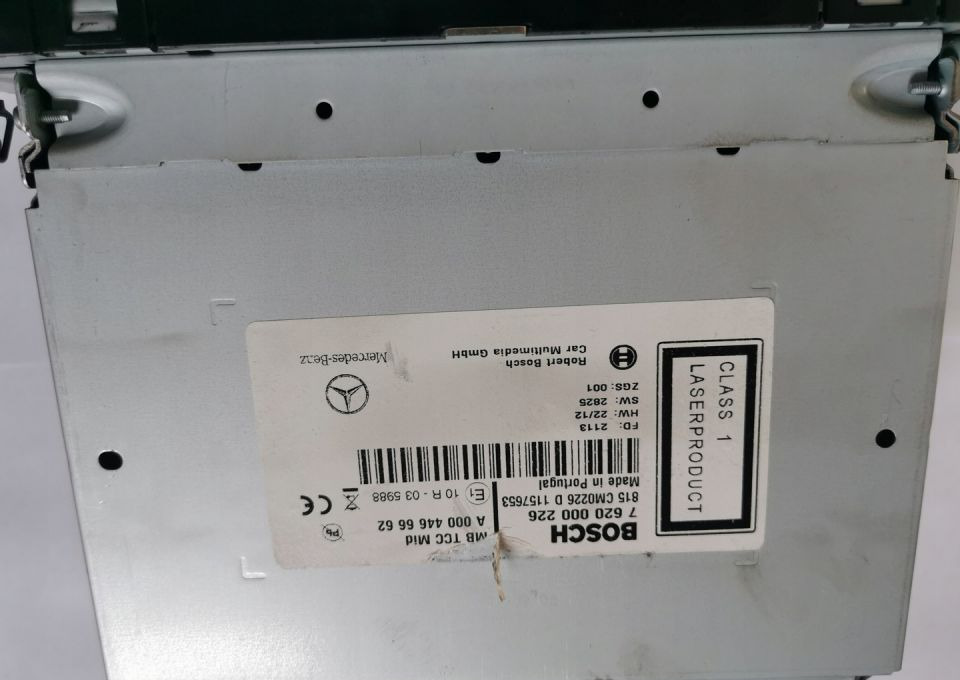 RADIO MERCEDES ACTROS MP4 A 000 446 66 62 - תא ופנים הרכב עבור משאית: תמונה 3 RADIO MERCEDES ACTROS MP4 A 000 446 66 62 - תא ופנים הרכב עבור משאית: תמונה 3