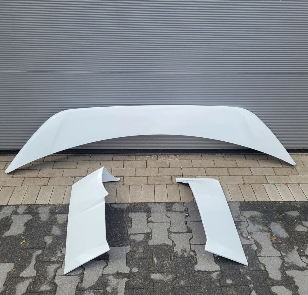 SPOJLERY ZAKABINOWE MERCEDES ACTROS MP4 KABINA GIGA .CHWALIM116 - אווירודינמיקה/ ספוילר עבור משאית: תמונה 1 SPOJLERY ZAKABINOWE MERCEDES ACTROS MP4 KABINA GIGA .CHWALIM116 - אווירודינמיקה/ ספוילר עבור משאית: תמונה 1