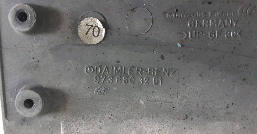 STOPNICA WŁAZ MERCEDES ATEGO wysoka LH ORYGINAŁ - גוף וחלק חיצוני: תמונה 3 STOPNICA WŁAZ MERCEDES ATEGO wysoka LH ORYGINAŁ - גוף וחלק חיצוני: תמונה 3
