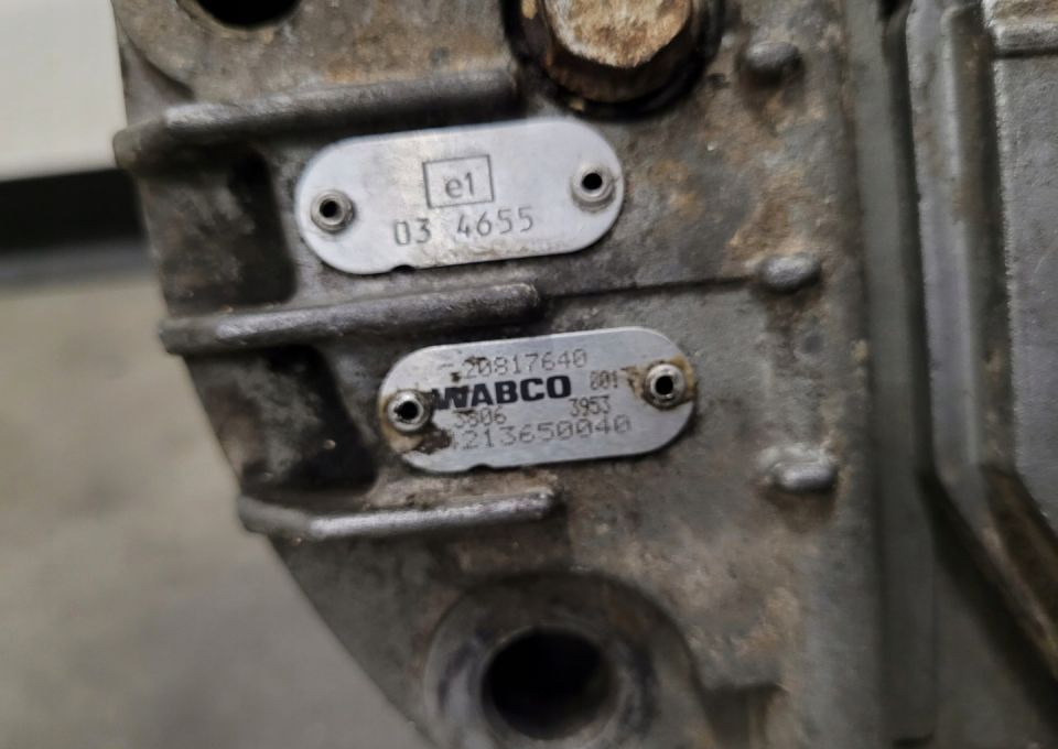 WYBIERAK VOLVO FH RENAULT 20817640 - תיבת הילוכים וחלקים: תמונה 4 WYBIERAK VOLVO FH RENAULT 20817640 - תיבת הילוכים וחלקים: תמונה 4