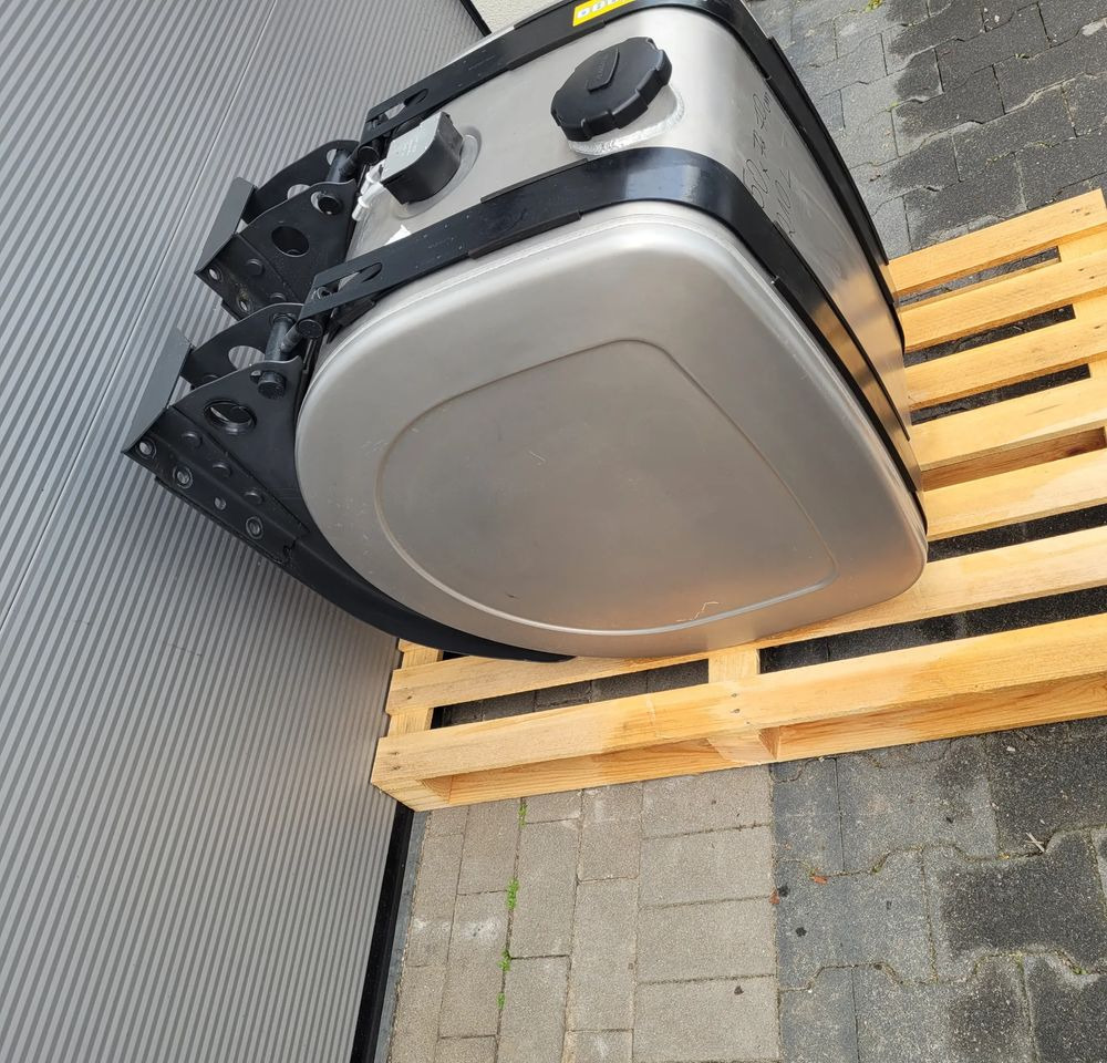 ZBIORNIK PALIWA VOLVO FH4 FH5 RENAULT 21516443 210L CHWALIM116 - מכל דלק עבור משאית: תמונה 2 ZBIORNIK PALIWA VOLVO FH4 FH5 RENAULT 21516443 210L CHWALIM116 - מכל דלק עבור משאית: תמונה 2