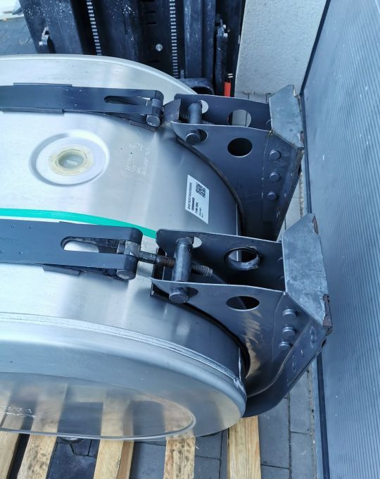 ZBIORNIK PALIWA VOLVO FH4 GAMA T 70X70X70 - מכל דלק: תמונה 4 ZBIORNIK PALIWA VOLVO FH4 GAMA T 70X70X70 - מכל דלק: תמונה 4