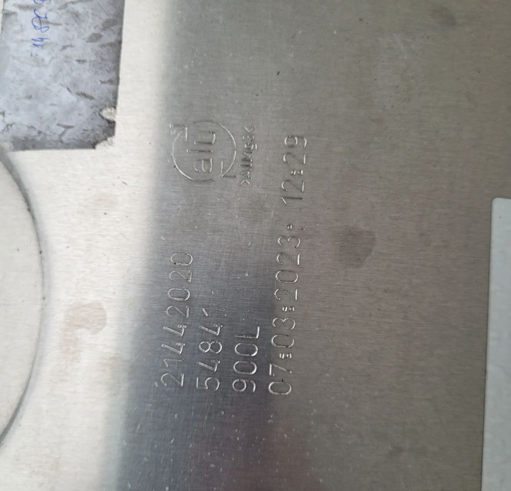 ZBIORNIK PALIWA VOLVO FH4 RENAULT OM 21442020 225X70X70CM 900L - מכל דלק עבור משאית: תמונה 4 ZBIORNIK PALIWA VOLVO FH4 RENAULT OM 21442020 225X70X70CM 900L - מכל דלק עבור משאית: תמונה 4