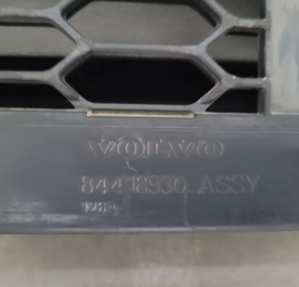 ZDERZAK VOLVO FMX 84418930 ORYGINAŁ CHWALIM116 - פגוש עבור משאית: תמונה 5 ZDERZAK VOLVO FMX 84418930 ORYGINAŁ CHWALIM116 - פגוש עבור משאית: תמונה 5