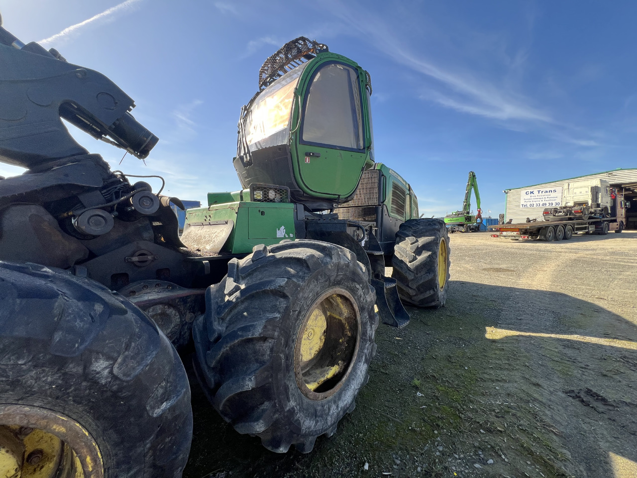 JOHN DEERE 1270E - מקצרת יערות: תמונה 1 JOHN DEERE 1270E - מקצרת יערות: תמונה 1