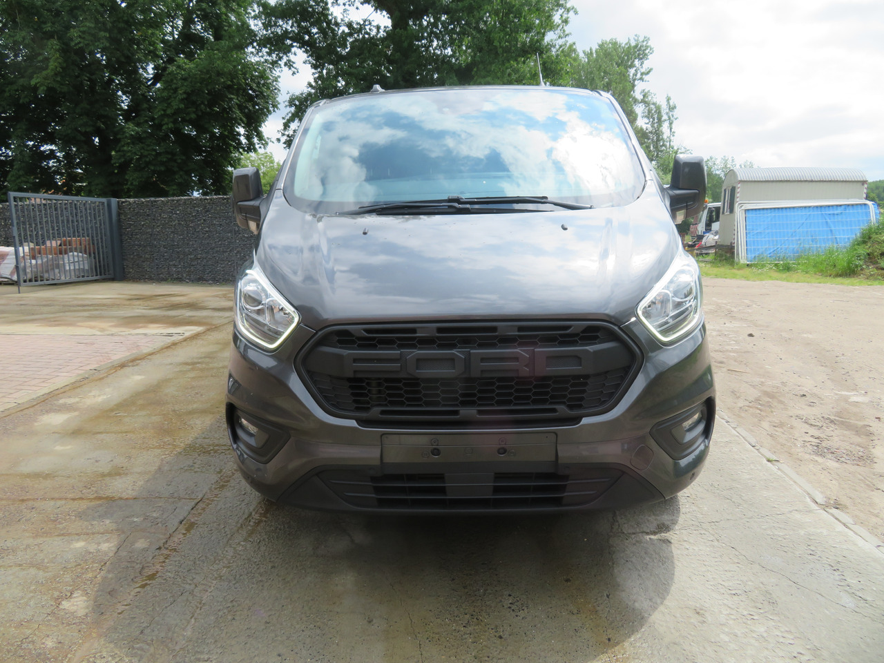 FORD Transit Custom 2.0tdci TREND - L2 - כלי רכב מסחרי קטן: תמונה 2 FORD Transit Custom 2.0tdci TREND - L2 - כלי רכב מסחרי קטן: תמונה 2
