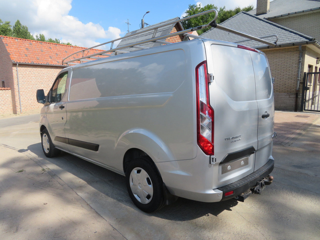 Ford Transit Custom 2.0tdci TREND - כלי רכב מסחרי קטן: תמונה 5 Ford Transit Custom 2.0tdci TREND - כלי רכב מסחרי קטן: תמונה 5
