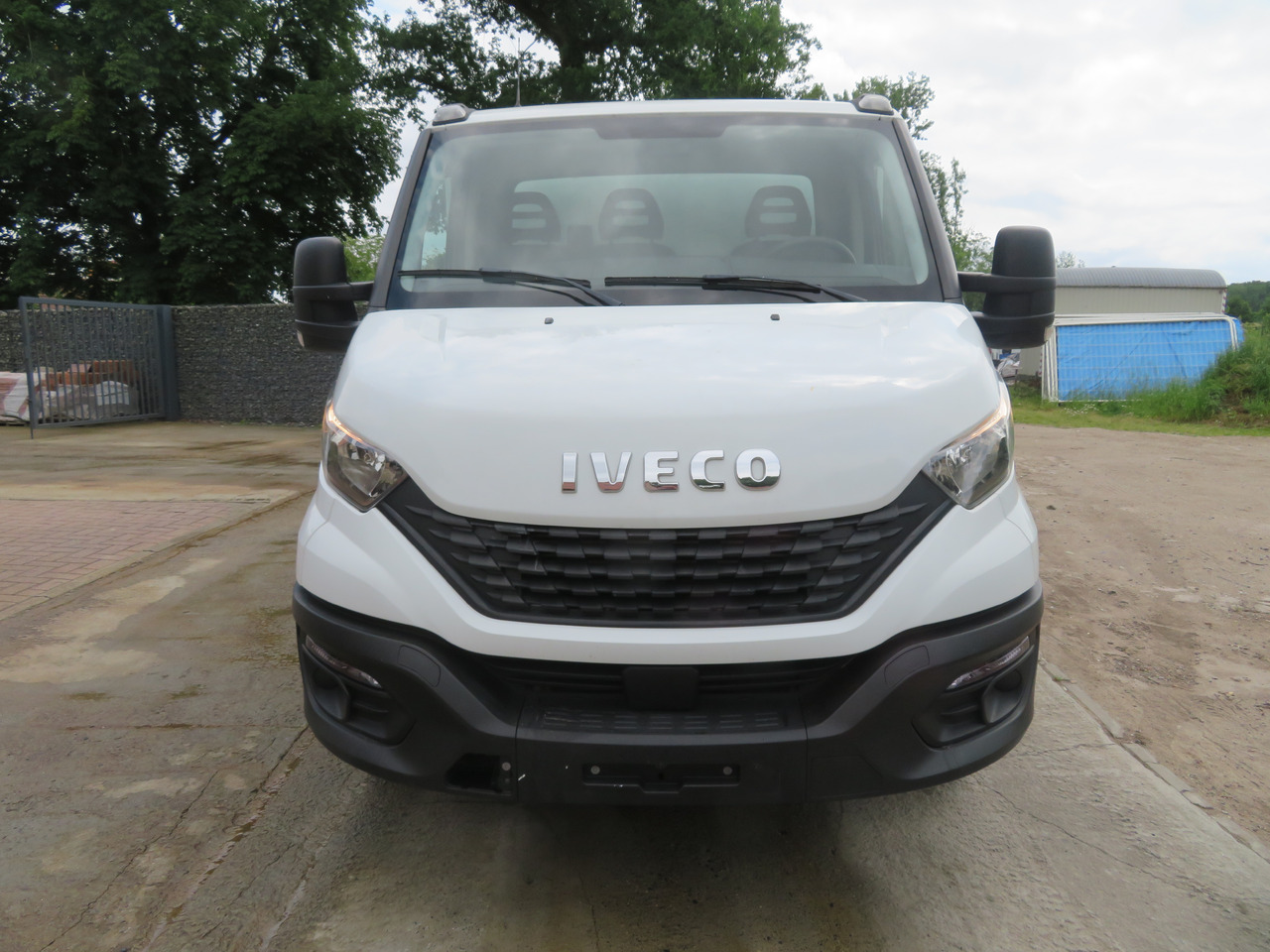 IVECO Daily 35C16 - 3.0 - כלי רכב מסחרי מזהיר: תמונה 2 IVECO Daily 35C16 - 3.0 - כלי רכב מסחרי מזהיר: תמונה 2