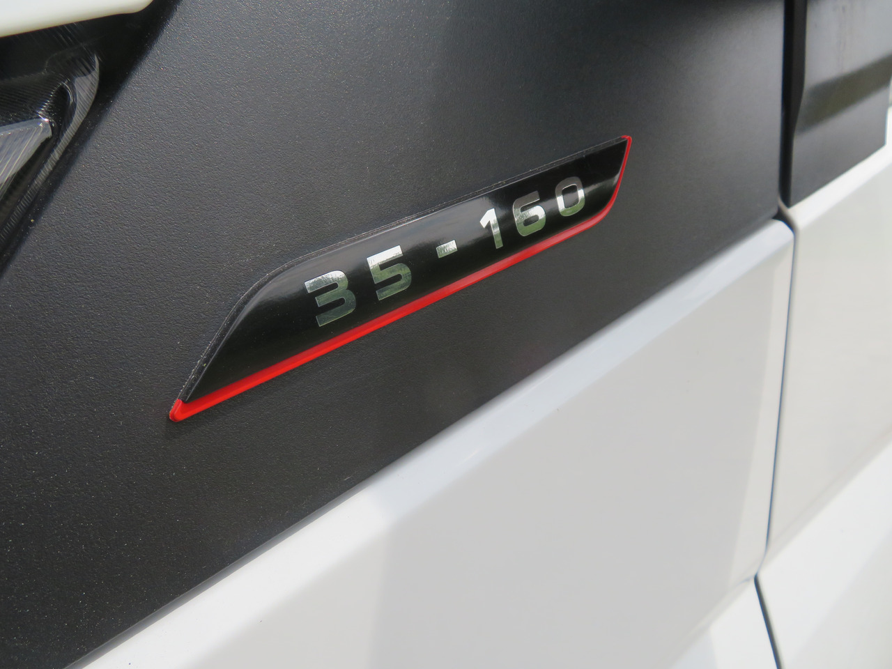 כלי רכב מסחרי מזהיר IVECO Daily 35C16 - 3.0: תמונה 9 כלי רכב מסחרי מזהיר IVECO Daily 35C16 - 3.0: תמונה 9