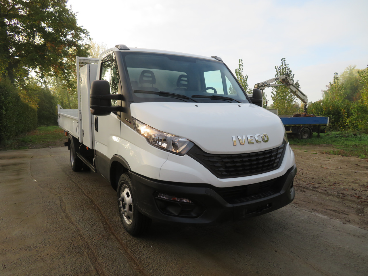 Iveco Daily 35C16 3.0 - L3 - Kipper - כלי רכב מסחרי מזהיר: תמונה 1 Iveco Daily 35C16 3.0 - L3 - Kipper - כלי רכב מסחרי מזהיר: תמונה 1
