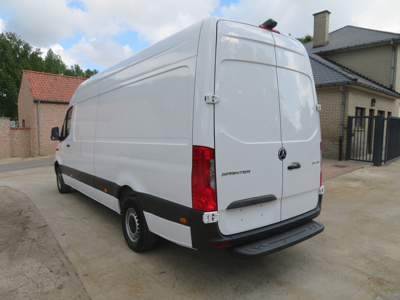 MERCEDES-BENZ Sprinter 317cdi - A3H2 - כלי רכב מסחרי עם לוח: תמונה 5 MERCEDES-BENZ Sprinter 317cdi - A3H2 - כלי רכב מסחרי עם לוח: תמונה 5
