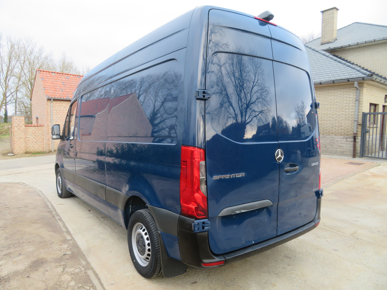Mercedes-Benz Sprinter 311CDi - כלי רכב מסחרי קטן: תמונה 5 Mercedes-Benz Sprinter 311CDi - כלי רכב מסחרי קטן: תמונה 5