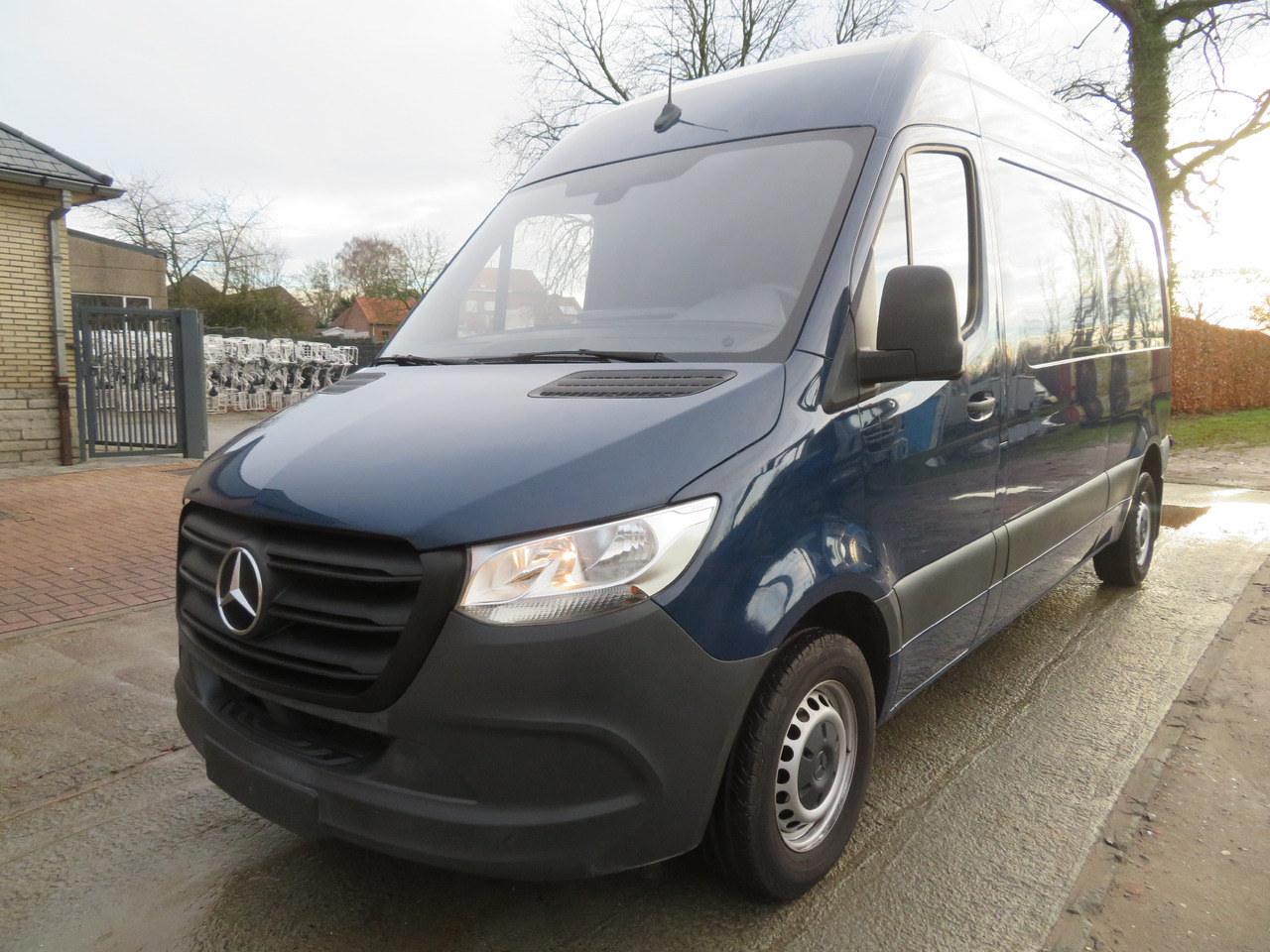 Mercedes-Benz Sprinter 311CDi - כלי רכב מסחרי עם לוח: תמונה 3 Mercedes-Benz Sprinter 311CDi - כלי רכב מסחרי עם לוח: תמונה 3
