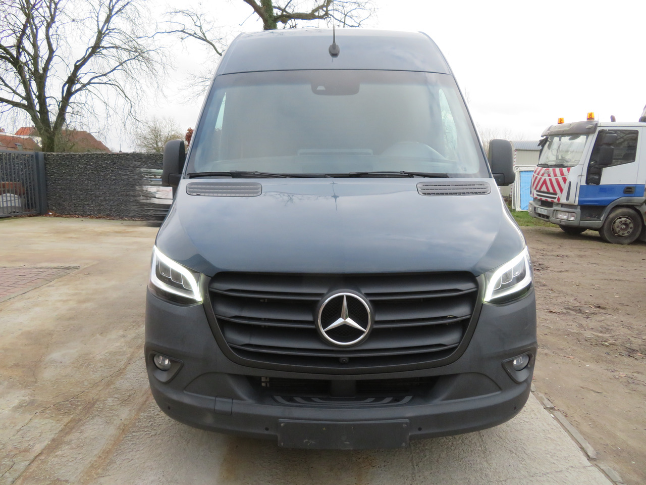 Mercedes-Benz Sprinter 317cdi - 9GTronic - A2H2 - כלי רכב מסחרי עם לוח: תמונה 2 Mercedes-Benz Sprinter 317cdi - 9GTronic - A2H2 - כלי רכב מסחרי עם לוח: תמונה 2