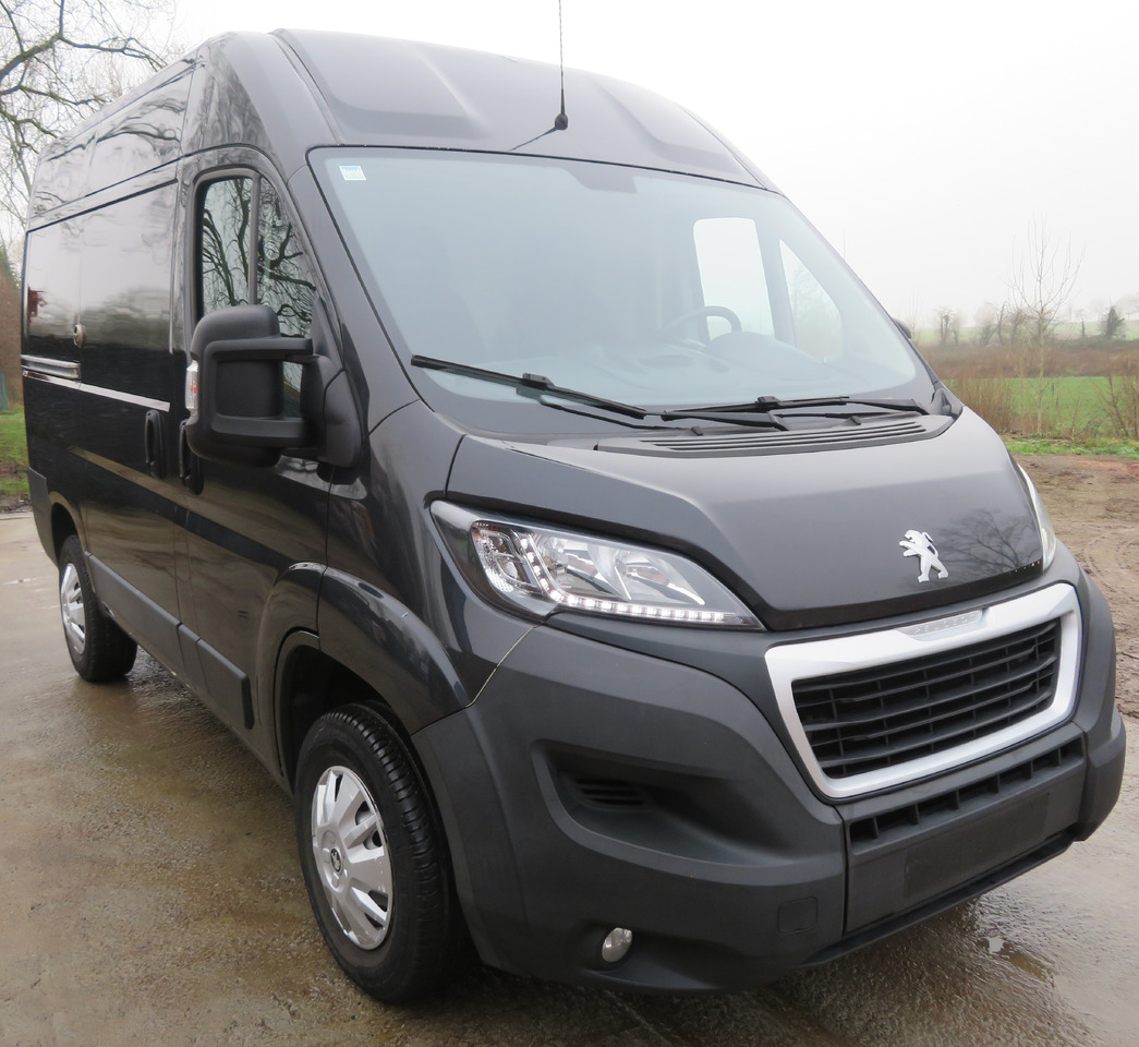 Peugeot Boxer 2.0blue HDI - כלי רכב מסחרי קטן: תמונה 1 Peugeot Boxer 2.0blue HDI - כלי רכב מסחרי קטן: תמונה 1