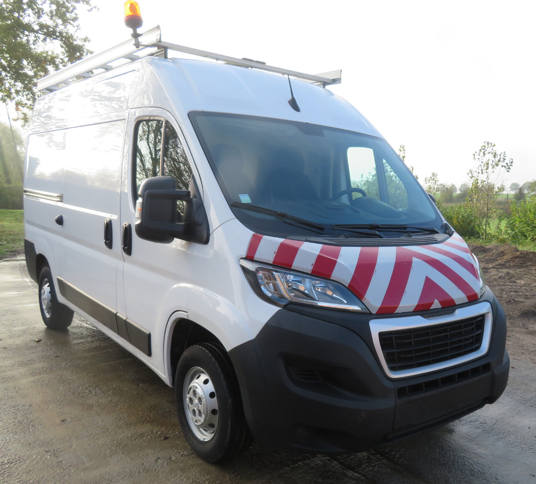 Peugeot Boxer 2.2 BlueHDi - L2H2 - כלי רכב מסחרי עם לוח: תמונה 1 Peugeot Boxer 2.2 BlueHDi - L2H2 - כלי רכב מסחרי עם לוח: תמונה 1