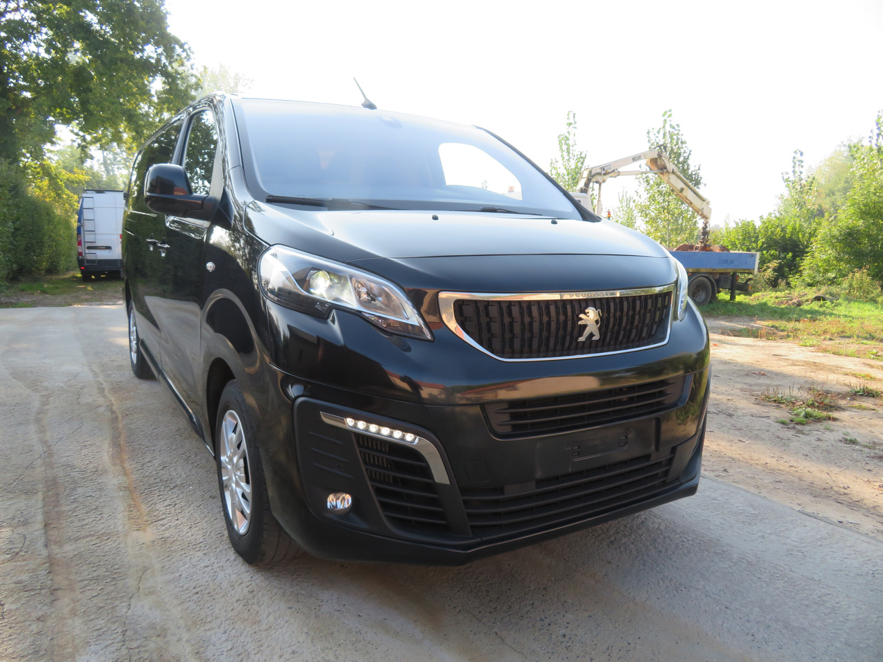 Peugeot Expert 2.0 BlueHDi - L3 - Automaat - כלי רכב מסחרי עם לוח: תמונה 1 Peugeot Expert 2.0 BlueHDi - L3 - Automaat - כלי רכב מסחרי עם לוח: תמונה 1