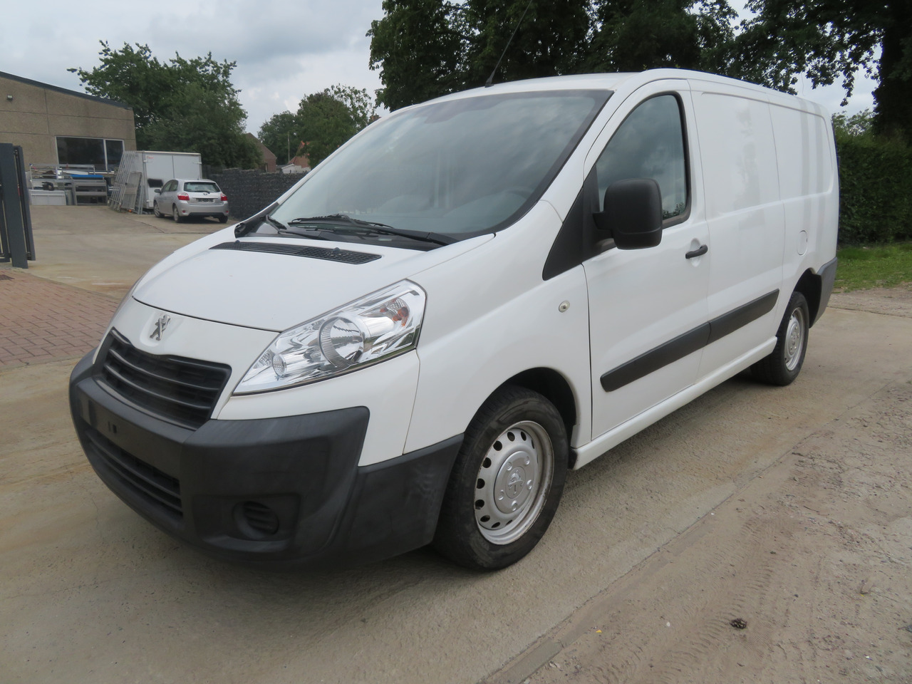 Peugeot Expert - כלי רכב מסחרי עם לוח: תמונה 3 Peugeot Expert - כלי רכב מסחרי עם לוח: תמונה 3