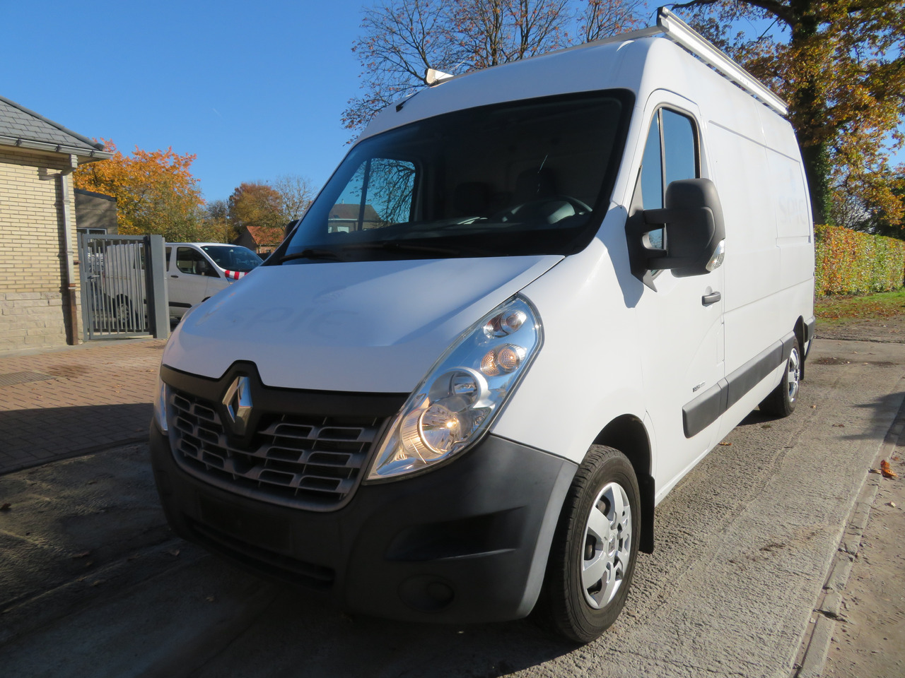 Renault Master 2.3dCi - L2H2 - כלי רכב מסחרי עם לוח: תמונה 3 Renault Master 2.3dCi - L2H2 - כלי רכב מסחרי עם לוח: תמונה 3