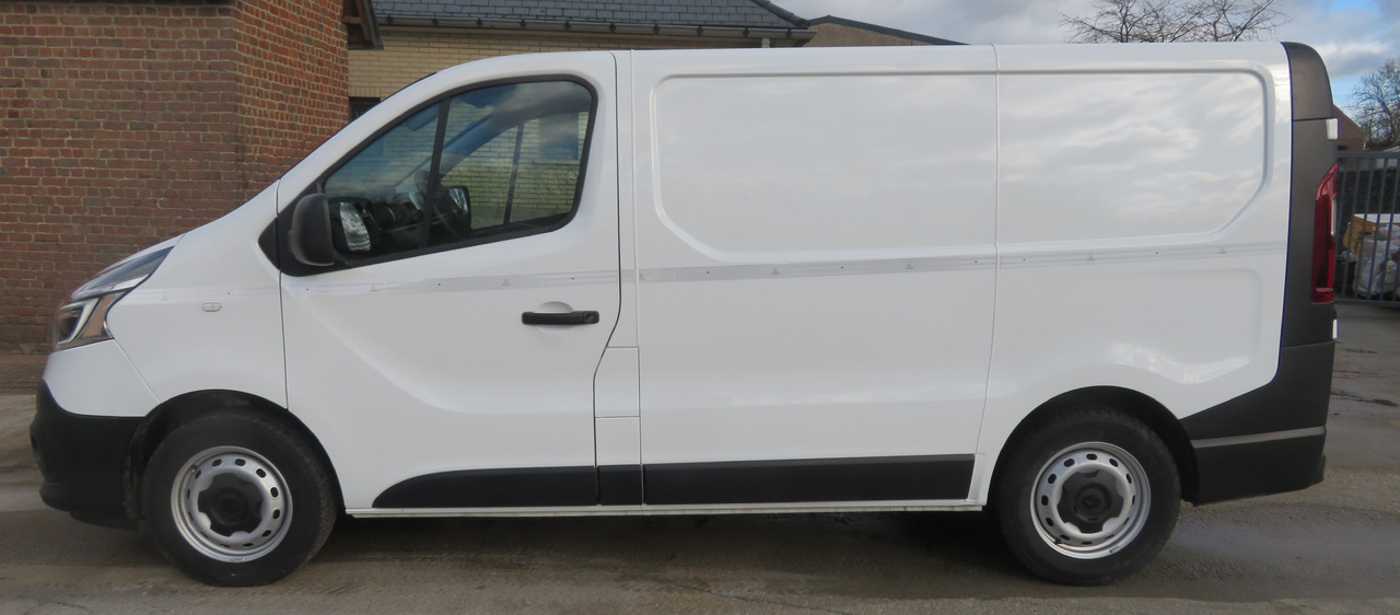 Renault Trafic - L1H1 - 2.0dCi - כלי רכב מסחרי קטן: תמונה 4 Renault Trafic - L1H1 - 2.0dCi - כלי רכב מסחרי קטן: תמונה 4