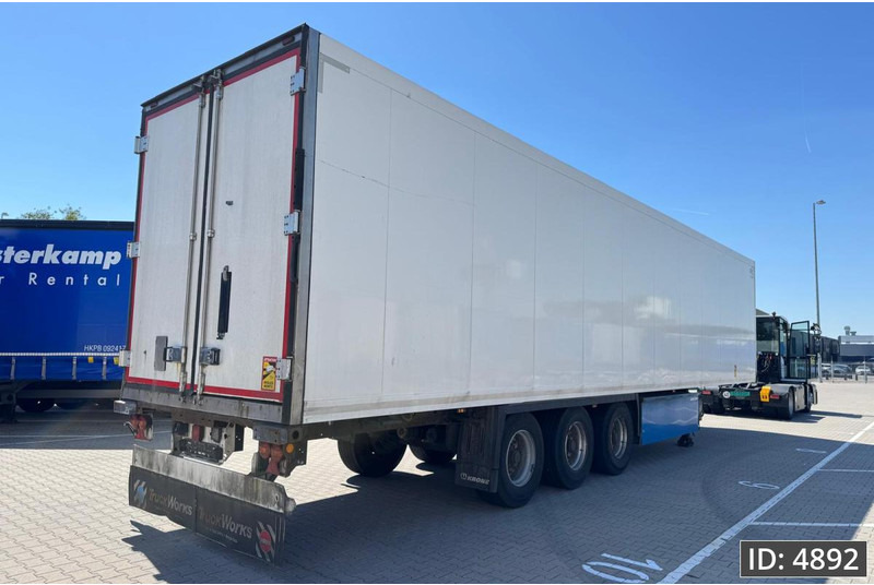 Krone SD / Carrier Vector 1550 / Palletbox / BPW Drum - סמיטריילר עם קירור: תמונה 3 Krone SD / Carrier Vector 1550 / Palletbox / BPW Drum - סמיטריילר עם קירור: תמונה 3