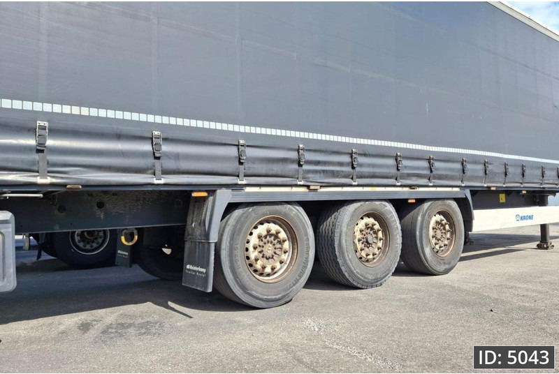 Krone SD / Disk brakes - סמיטריילר עם וילונות צד: תמונה 4 Krone SD / Disk brakes - סמיטריילר עם וילונות צד: תמונה 4