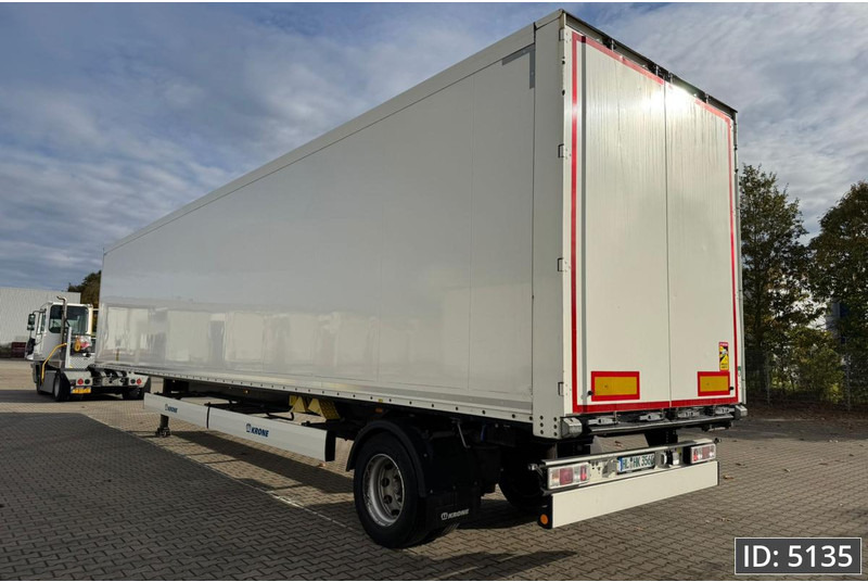 Krone SEK / Steering axle / More available - סמיטריילר בתיבה סגורה: תמונה 2 Krone SEK / Steering axle / More available - סמיטריילר בתיבה סגורה: תמונה 2