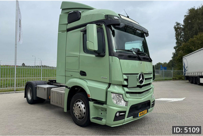 Mercedes-Benz Actros 1836 StreamSpace, Euro 6 - יחידת טרקטור: תמונה 4 Mercedes-Benz Actros 1836 StreamSpace, Euro 6 - יחידת טרקטור: תמונה 4