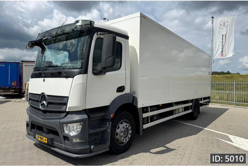 Mercedes-Benz Antos 1824 Day Cab, Euro 6, / Cargolift 2500KG - משאית תיבה: תמונה 1 Mercedes-Benz Antos 1824 Day Cab, Euro 6, / Cargolift 2500KG - משאית תיבה: תמונה 1