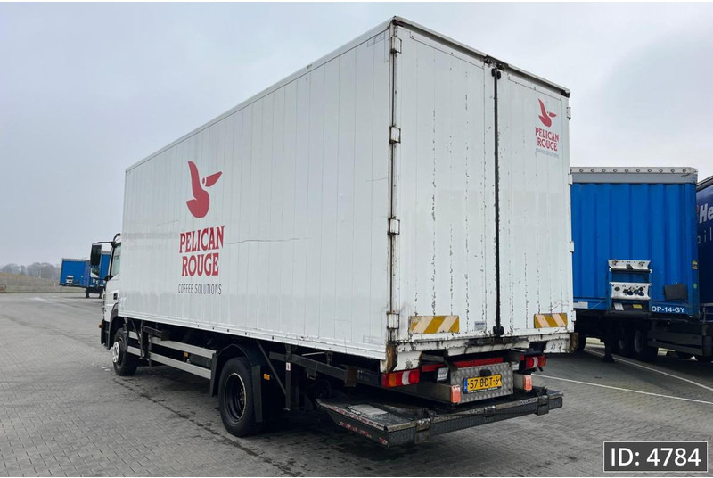 Mercedes-Benz Atego 1218 Day Cab, Euro 5, BDF / Automatic / standklima / DHOLLANDIA 2000KG - מוביל מכולות/ משאית החלפת גוף: תמונה 2 Mercedes-Benz Atego 1218 Day Cab, Euro 5, BDF / Automatic / standklima / DHOLLANDIA 2000KG - מוביל מכולות/ משאית החלפת גוף: תמונה 2