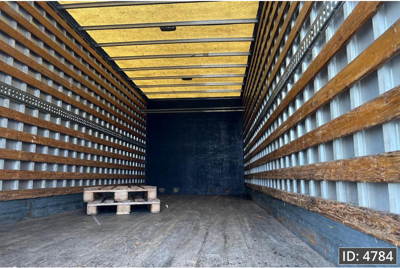 Mercedes-Benz Atego 1218 Day Cab, Euro 5, BDF / Automatic / standklima / DHOLLANDIA 2000KG - מוביל מכולות/ משאית החלפת גוף: תמונה 5 Mercedes-Benz Atego 1218 Day Cab, Euro 5, BDF / Automatic / standklima / DHOLLANDIA 2000KG - מוביל מכולות/ משאית החלפת גוף: תמונה 5