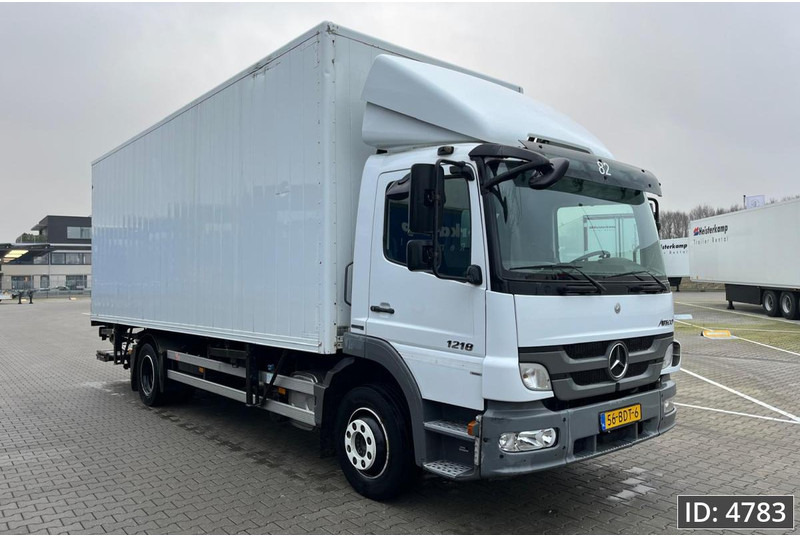 Mercedes-Benz Atego 1218 Day Cab, Euro 5, BDF / EPS automatic / standklima / DHOLLANDIA 2000KG - מוביל מכולות/ משאית החלפת גוף: תמונה 4 Mercedes-Benz Atego 1218 Day Cab, Euro 5, BDF / EPS automatic / standklima / DHOLLANDIA 2000KG - מוביל מכולות/ משאית החלפת גוף: תמונה 4