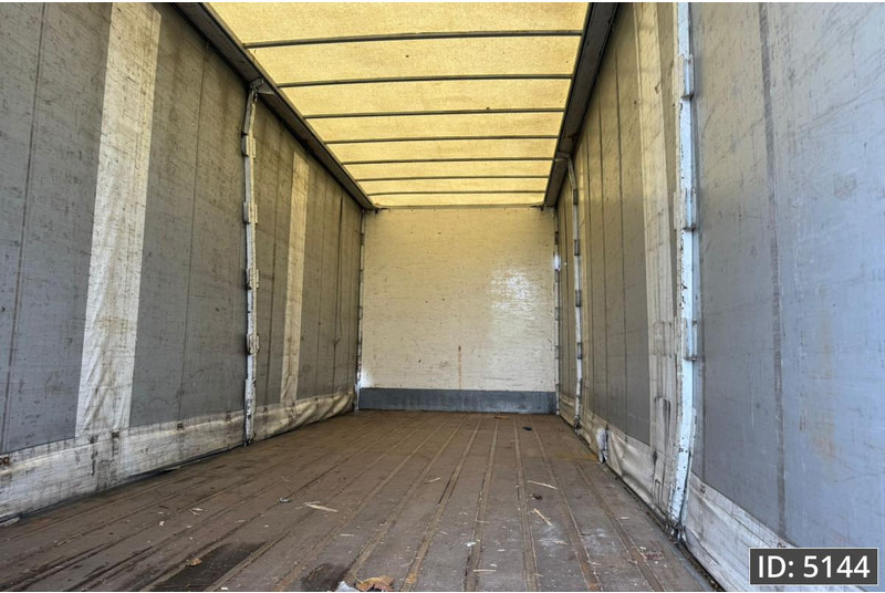 Scania P230 Day Cab, Euro 5, / Manual / 750x248x260 / DHOLLANDIA - משאית וילונות צד: תמונה 5 Scania P230 Day Cab, Euro 5, / Manual / 750x248x260 / DHOLLANDIA - משאית וילונות צד: תמונה 5