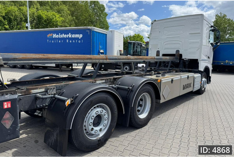 Volvo FH 500 Globetrotter, Euro 6, / 6x2 / Hydraulic body / frame 7.4 m / Tail lift - מוביל מכולות/ משאית החלפת גוף: תמונה 5 Volvo FH 500 Globetrotter, Euro 6, / 6x2 / Hydraulic body / frame 7.4 m / Tail lift - מוביל מכולות/ משאית החלפת גוף: תמונה 5