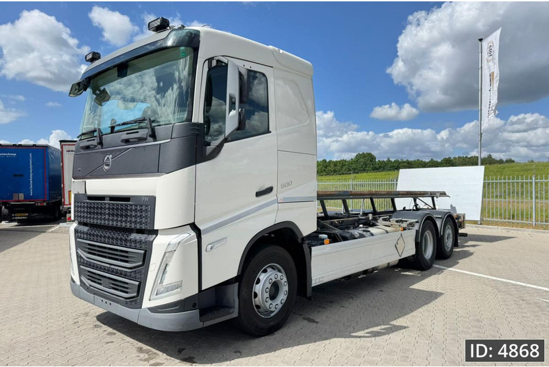 Volvo FH 500 Globetrotter, Euro 6, / 6x2 / Hydraulic body / frame 7.4 m / Tail lift - מוביל מכולות/ משאית החלפת גוף: תמונה 1 Volvo FH 500 Globetrotter, Euro 6, / 6x2 / Hydraulic body / frame 7.4 m / Tail lift - מוביל מכולות/ משאית החלפת גוף: תמונה 1