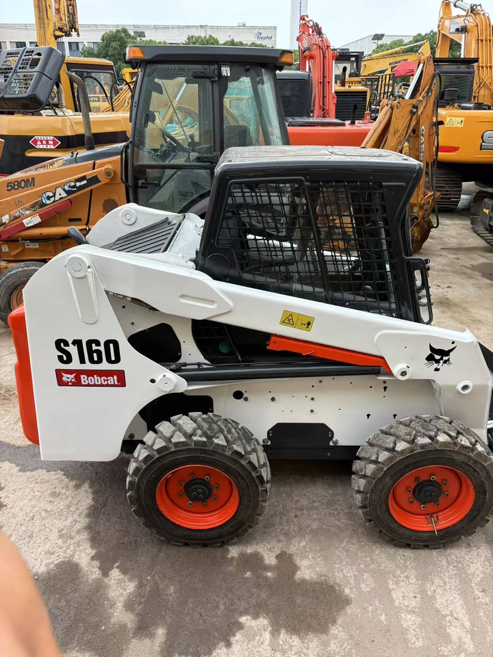 BOBCAT Skid Steer Loader S160 - מכונת בנייה: תמונה 4 BOBCAT Skid Steer Loader S160 - מכונת בנייה: תמונה 4