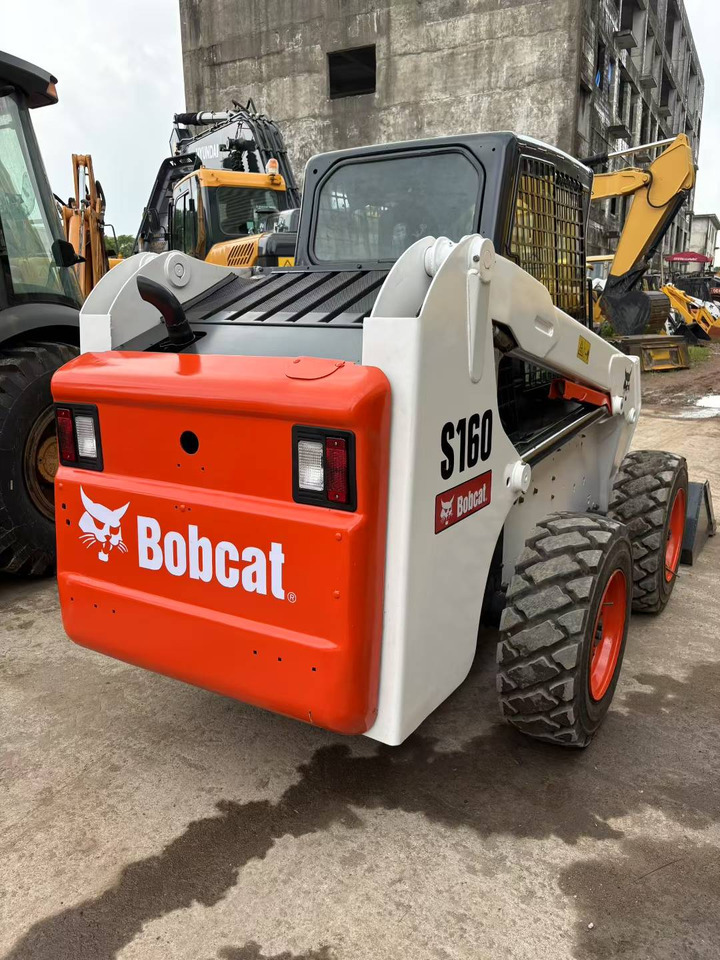 BOBCAT Skid Steer Loader S160 - מכונת בנייה: תמונה 2 BOBCAT Skid Steer Loader S160 - מכונת בנייה: תמונה 2