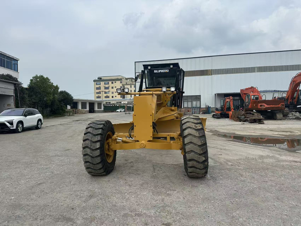 CATERPILLAR 12G CAT Grader - מפלסת: תמונה 3 CATERPILLAR 12G CAT Grader - מפלסת: תמונה 3