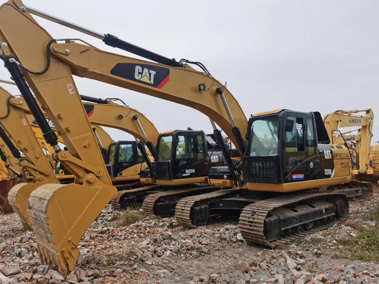 CATERPILLAR 320D-1 - מחפר סורק: תמונה 1 CATERPILLAR 320D-1 - מחפר סורק: תמונה 1