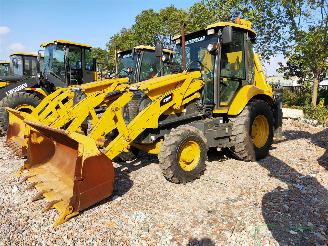 CATERPILLAR Backhoe Loader 420F Click Here for Discount - מחפרון: תמונה 4 CATERPILLAR Backhoe Loader 420F Click Here for Discount - מחפרון: תמונה 4