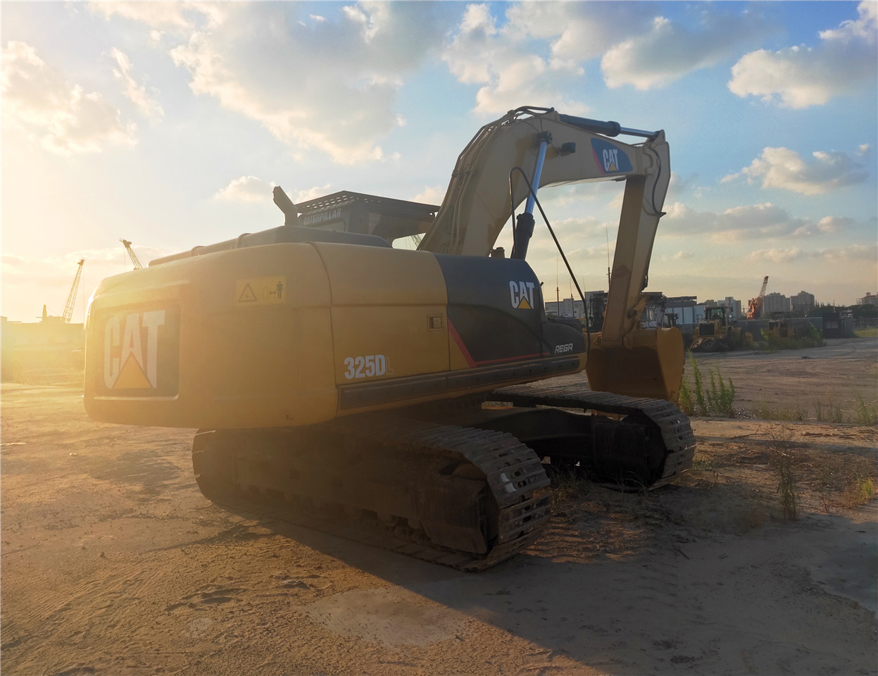 CATERPILLAR Crawler Excavator 325D Good Condition - מחפר סורק: תמונה 5 CATERPILLAR Crawler Excavator 325D Good Condition - מחפר סורק: תמונה 5