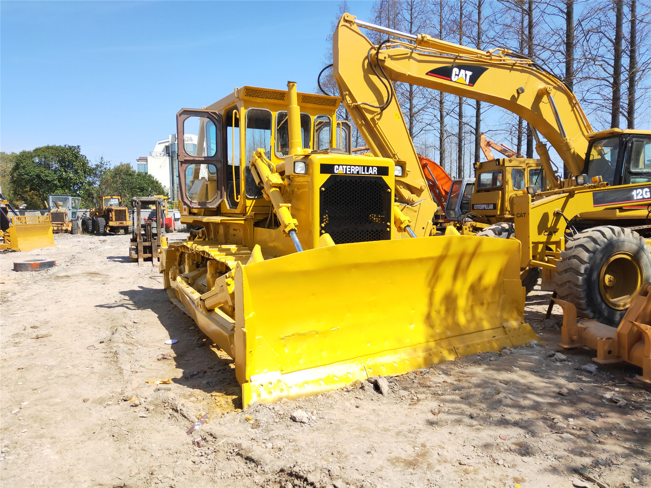 CATERPILLAR D8K - דחפור: תמונה 2 CATERPILLAR D8K - דחפור: תמונה 2
