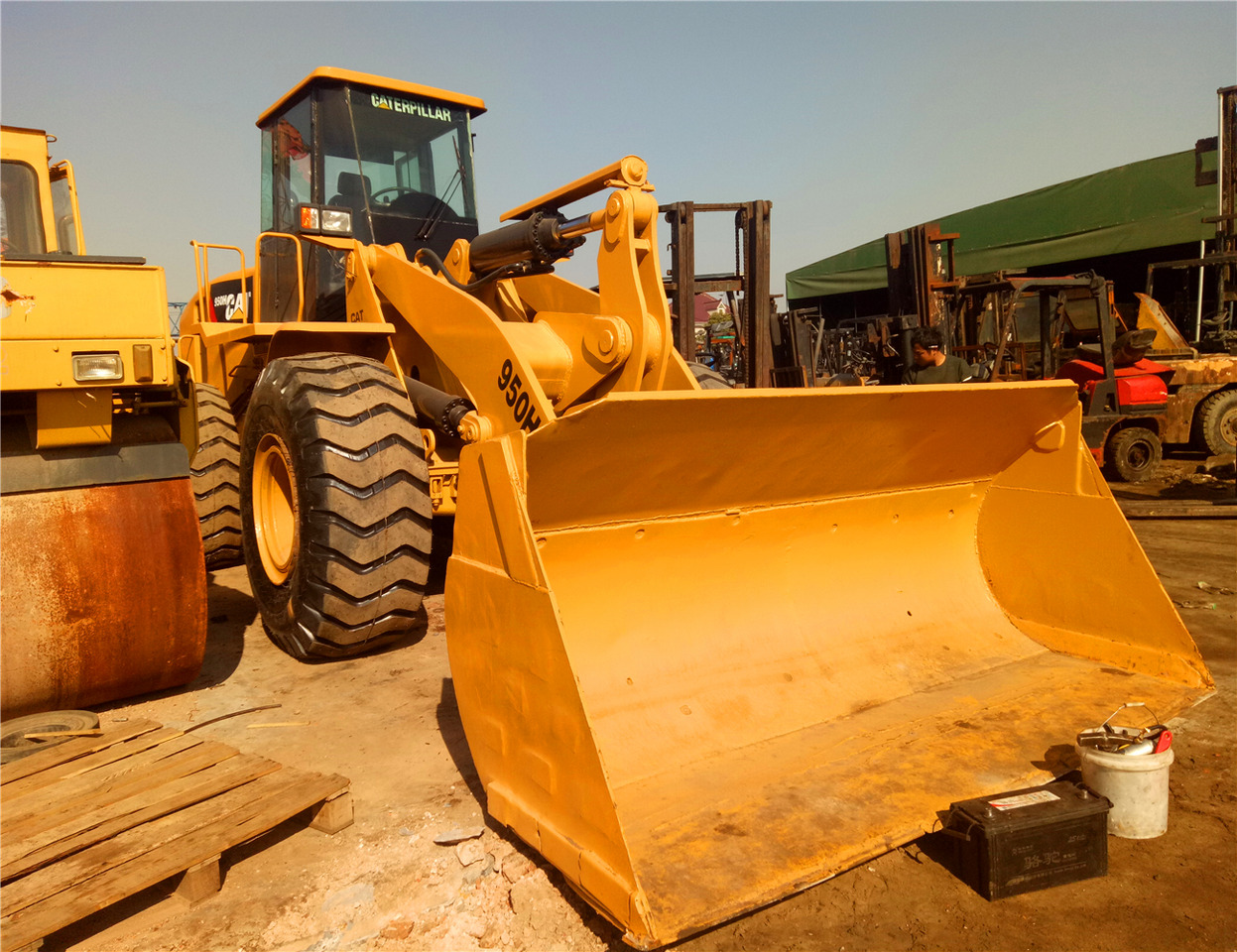 CATERPILLAR Wheel Loader 950H Click Here for Discount - מעמיס גלגלים: תמונה 1 CATERPILLAR Wheel Loader 950H Click Here for Discount - מעמיס גלגלים: תמונה 1