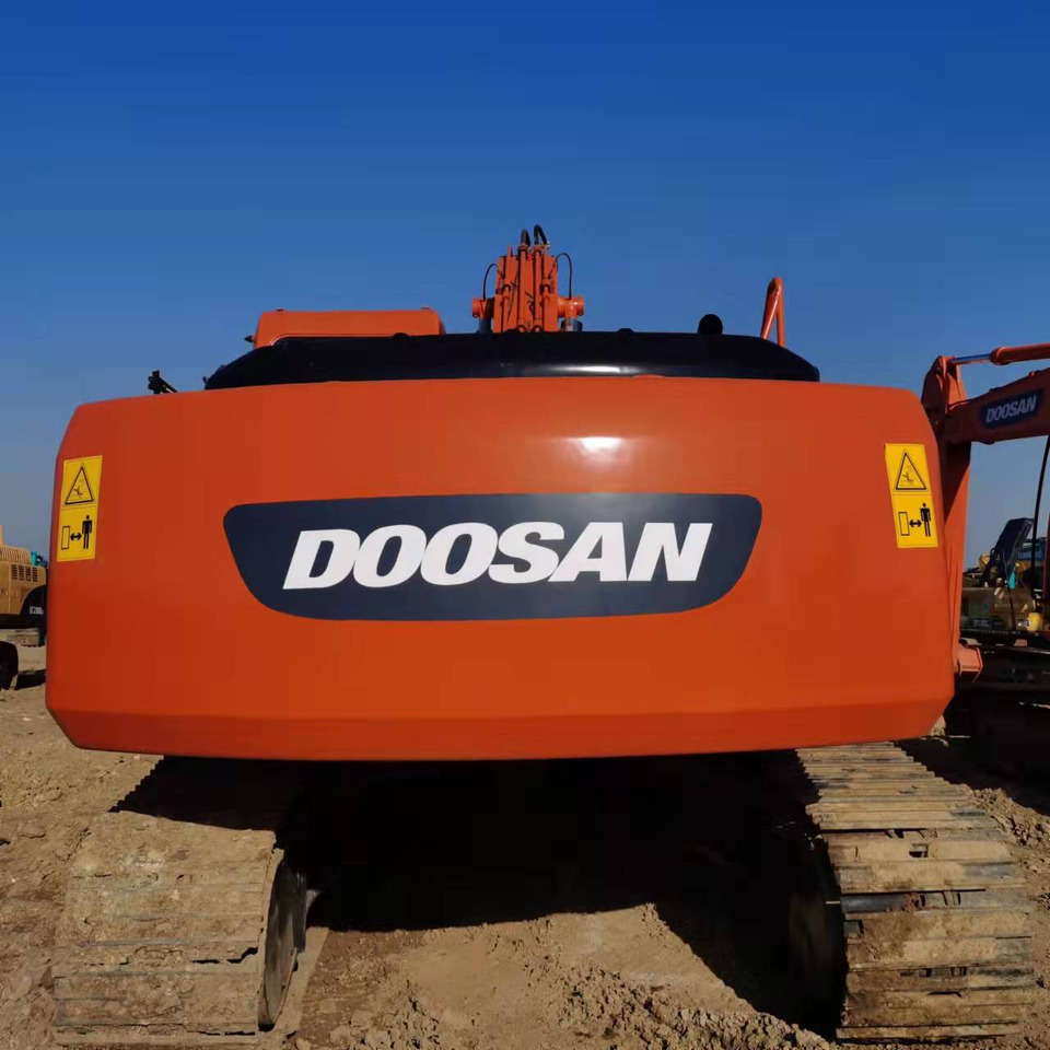 DOOSAN DH220LC-7$21000 - מחפר סורק: תמונה 2 DOOSAN DH220LC-7$21000 - מחפר סורק: תמונה 2
