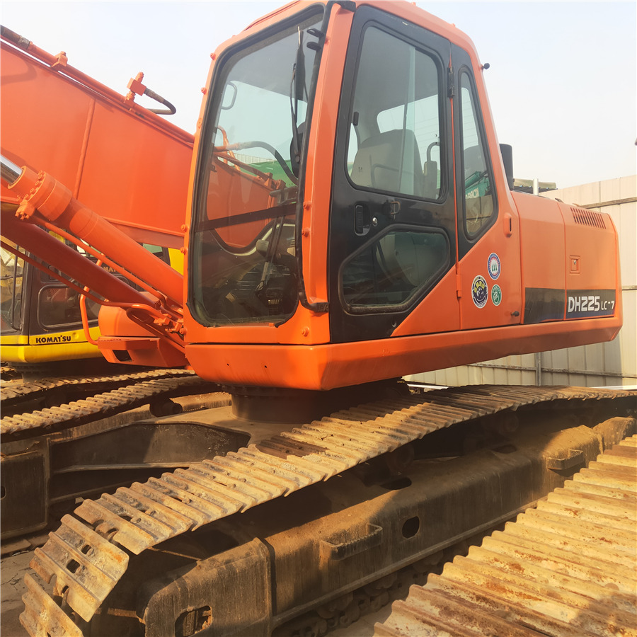 DOOSAN DH220LC-7$21000 - מחפר סורק: תמונה 4 DOOSAN DH220LC-7$21000 - מחפר סורק: תמונה 4